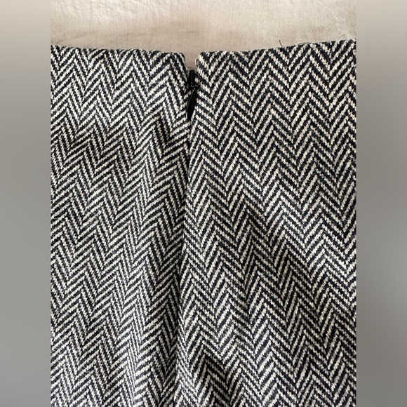 Theory gray Mini Skirt Size 4 wool blend skirt grey skirt - Picture 4 of 10